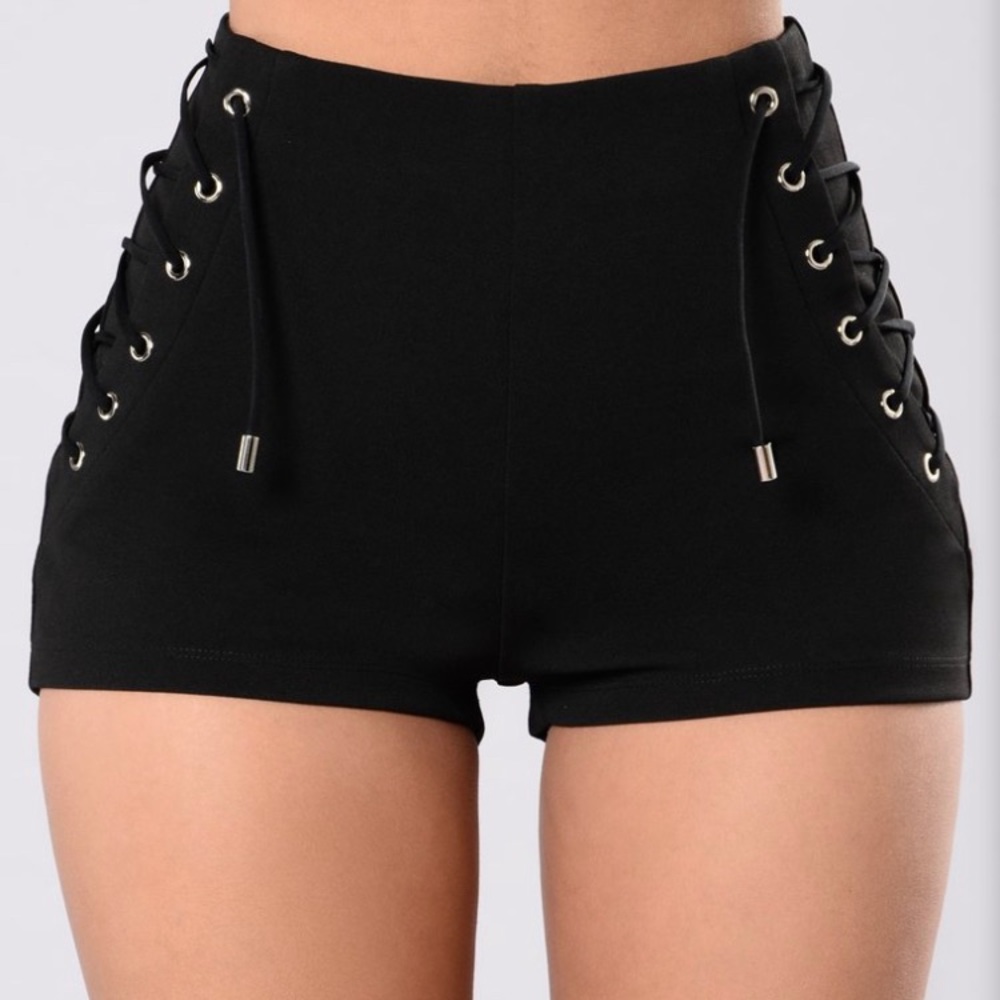 Fashion Nova Lace Up shorts